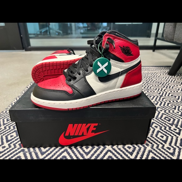 COPY - Jordan 1 Retro High Bred Toe (GS) - Picture 6 of 6